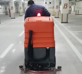 <b>國產洗地機和進口的相比有哪些優劣點？</b>